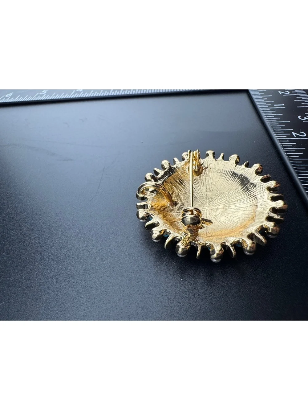 Bohemian Style Cameo Brooch